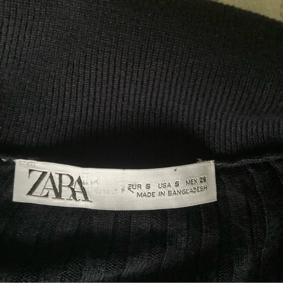 Zara Long Sleeved Collared Ribbed Polo Shirt, size S, Black - Picture 5 of 7